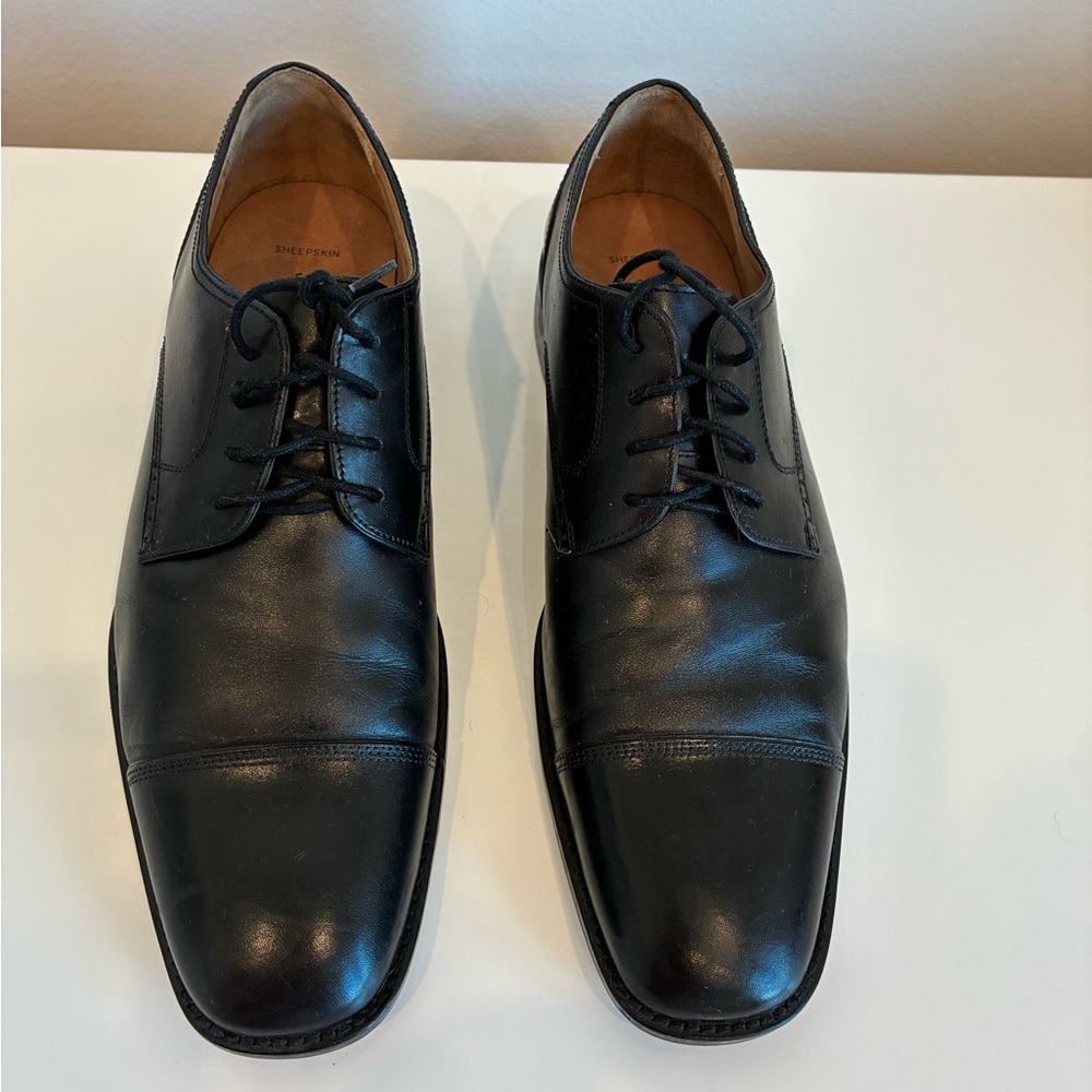 Johnston & Murphy Classic Black Leather Shoes Size10